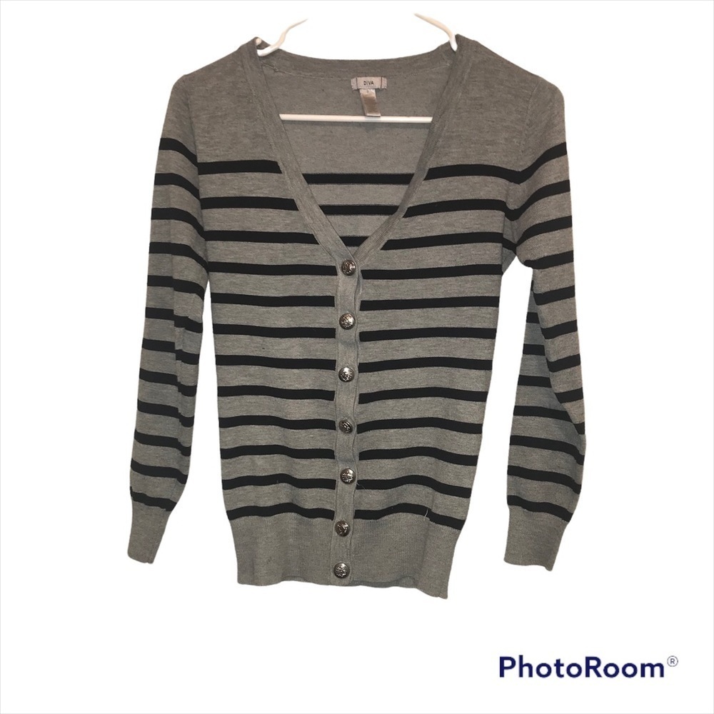 DIVA gray and black button up sweater